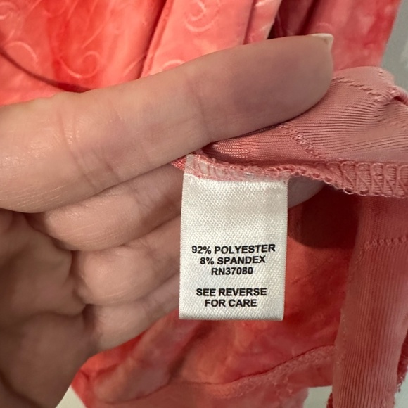 Cato Woman Salmon Pink Detailed 3/4 Sleeve Rounded Neck Blouse Sz 22/24W GUC - Picture 7 of 8